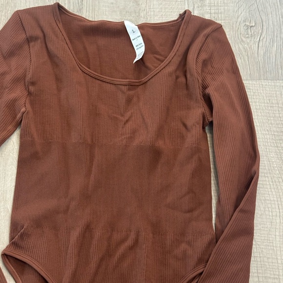Chic Long Sleeve Brown Bodysuit - Picture 2 of 6